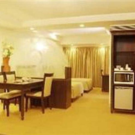 Hotel Mandakini Ambience Pune Esterno foto